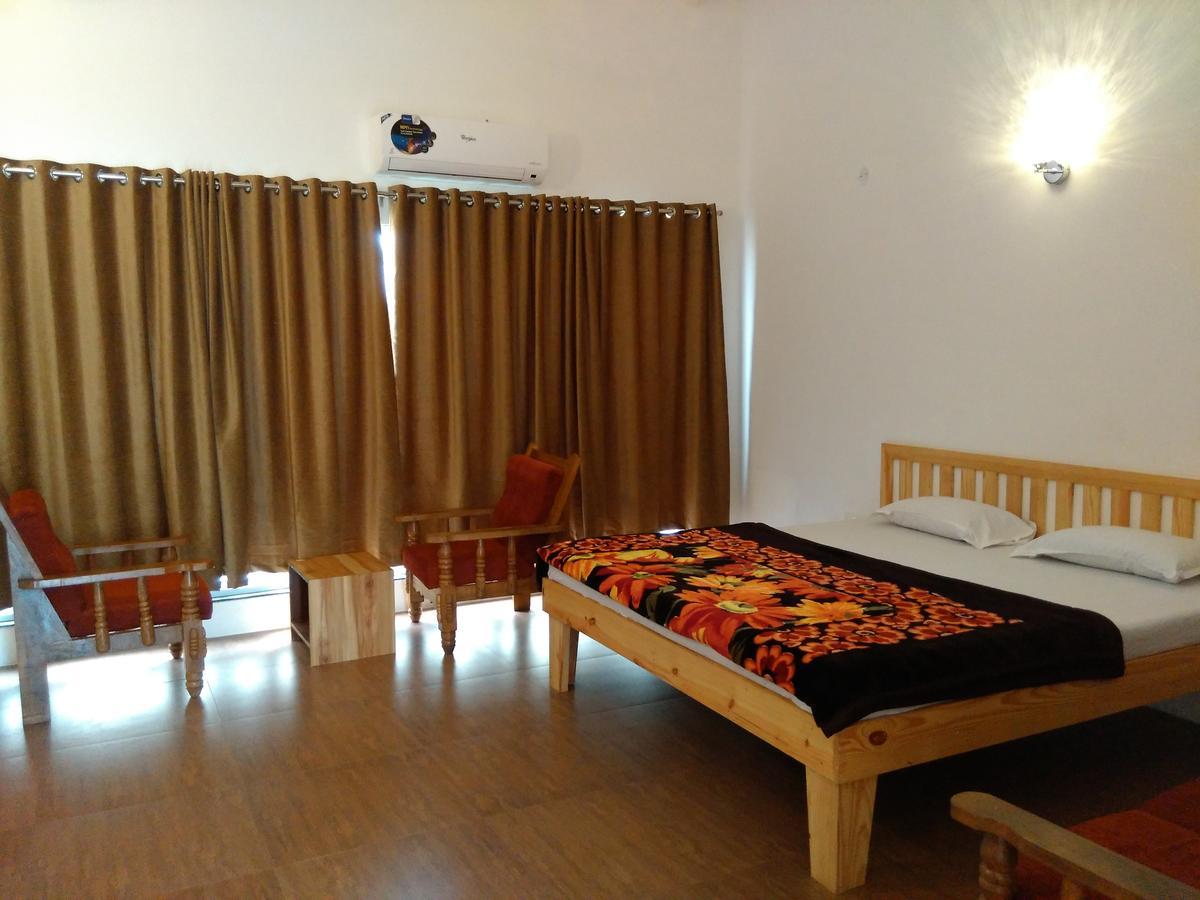 Mango Leaf Resort Mahiravani Bilik gambar